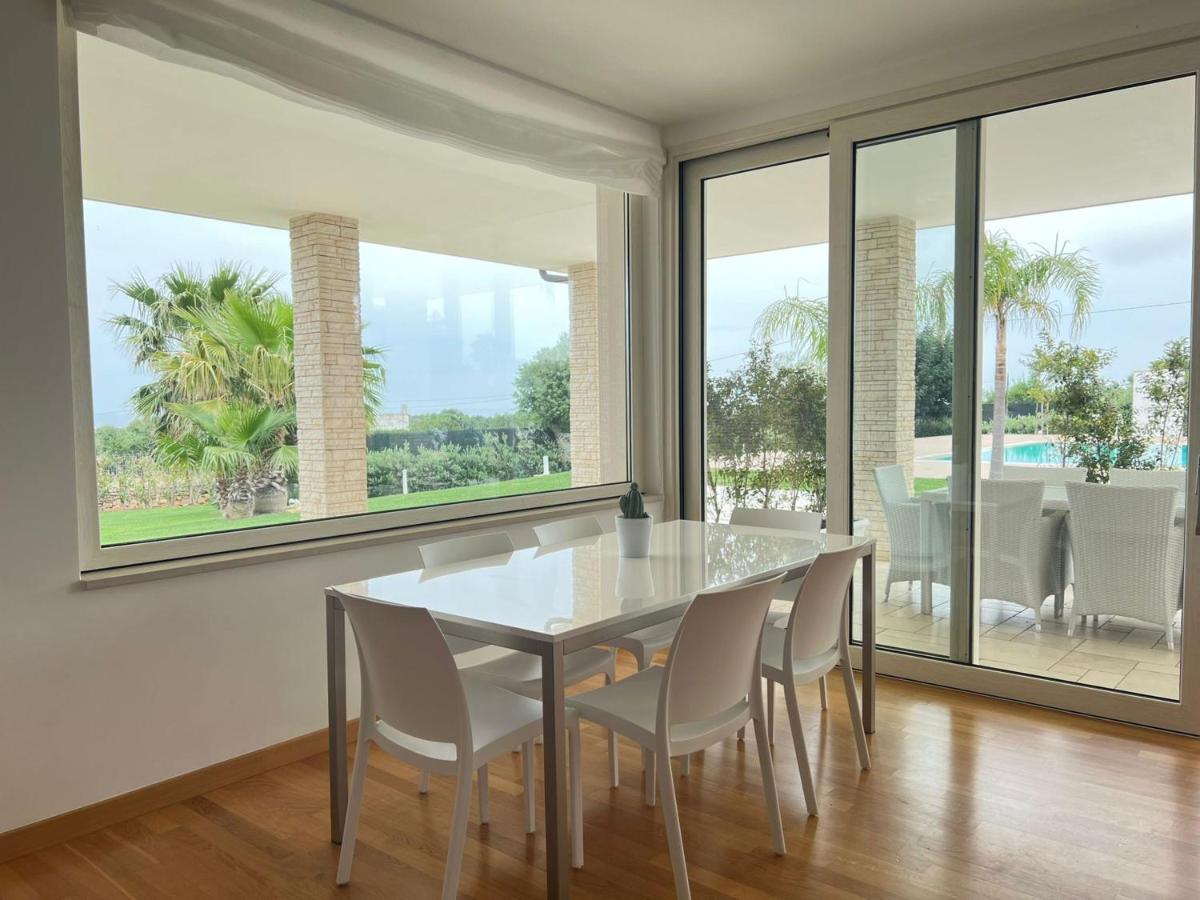 Villa Maria - Apartments In Villa With Pool Полиньяно-а-Маре Экстерьер фото